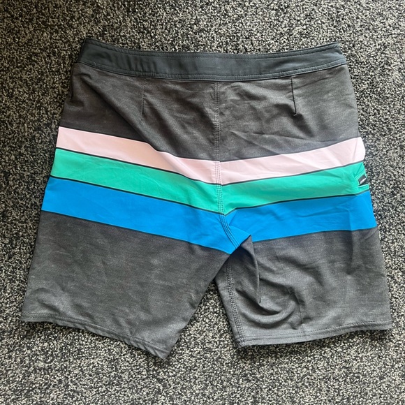 NWOT O’Neill Hyperfreak Heus Line Boardshorts - Picture 7 of 11